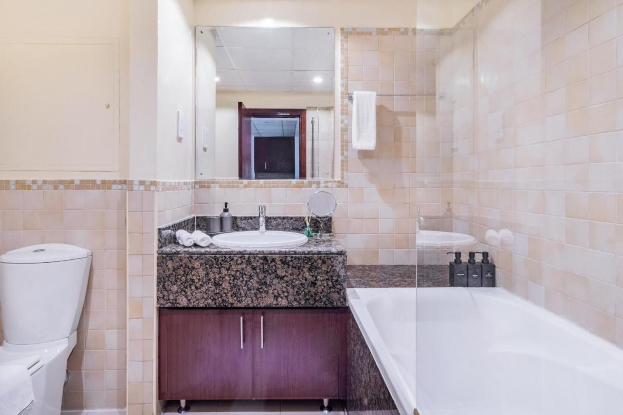 Beachfront - Large Studio In Jbr Rimal 4 Apartment Дубай Екстериор снимка